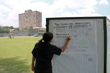 UNAM Maěs sustentable.JPG