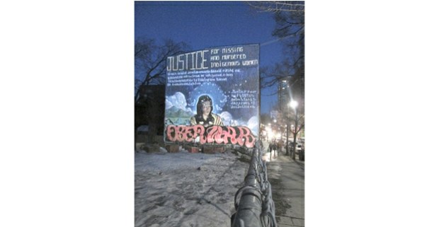 Mural exigiendo justicia para las indígenas desaparecidas, Montréal, Canadá, 2018. Foto: Hermann Bellinghausen