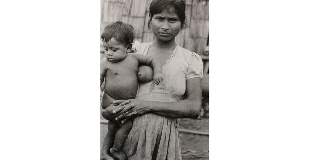 Mujer de Musawas, sumos de la Costa Atlántica, Nicaragua, 1980. Foto: José Ángel Rodríguez