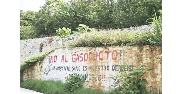 Pinta contra el gasoducto Tuxpan-Tula en San pablito Pahuatlán. Foto: Daniela Garrido
