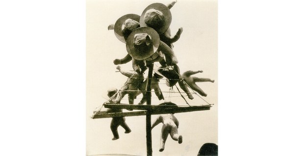 Vendedor de piñatas, plata sobre gelatina de Tina Modotti