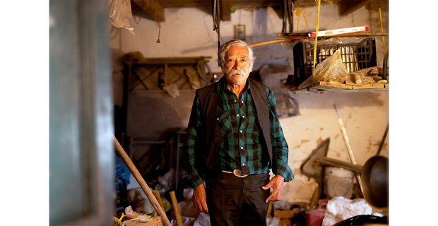 Don Humberto Treviño, mascarero