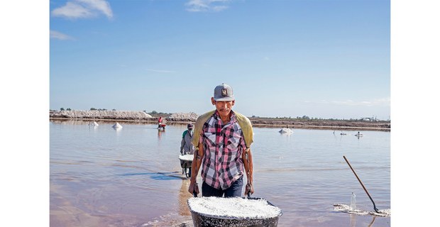 José Buitimea, 33 años, recolector de sal, Santa Bárbara, Huatabampo, Sonora
