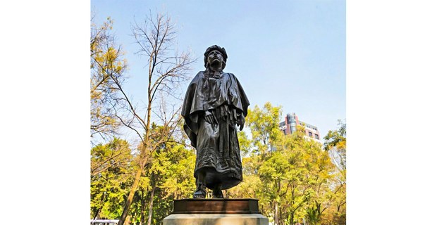 Estatua de la Señora 6 Mono en el Paseo de la Reforma. Foto: Foto: Hazel Cárdenas / Presidencia