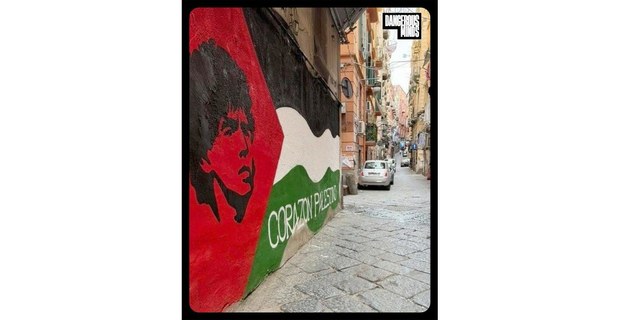 Maradona y la bandera de Palestina. Mural en Nápoles, Italia (Dangerous Minds)